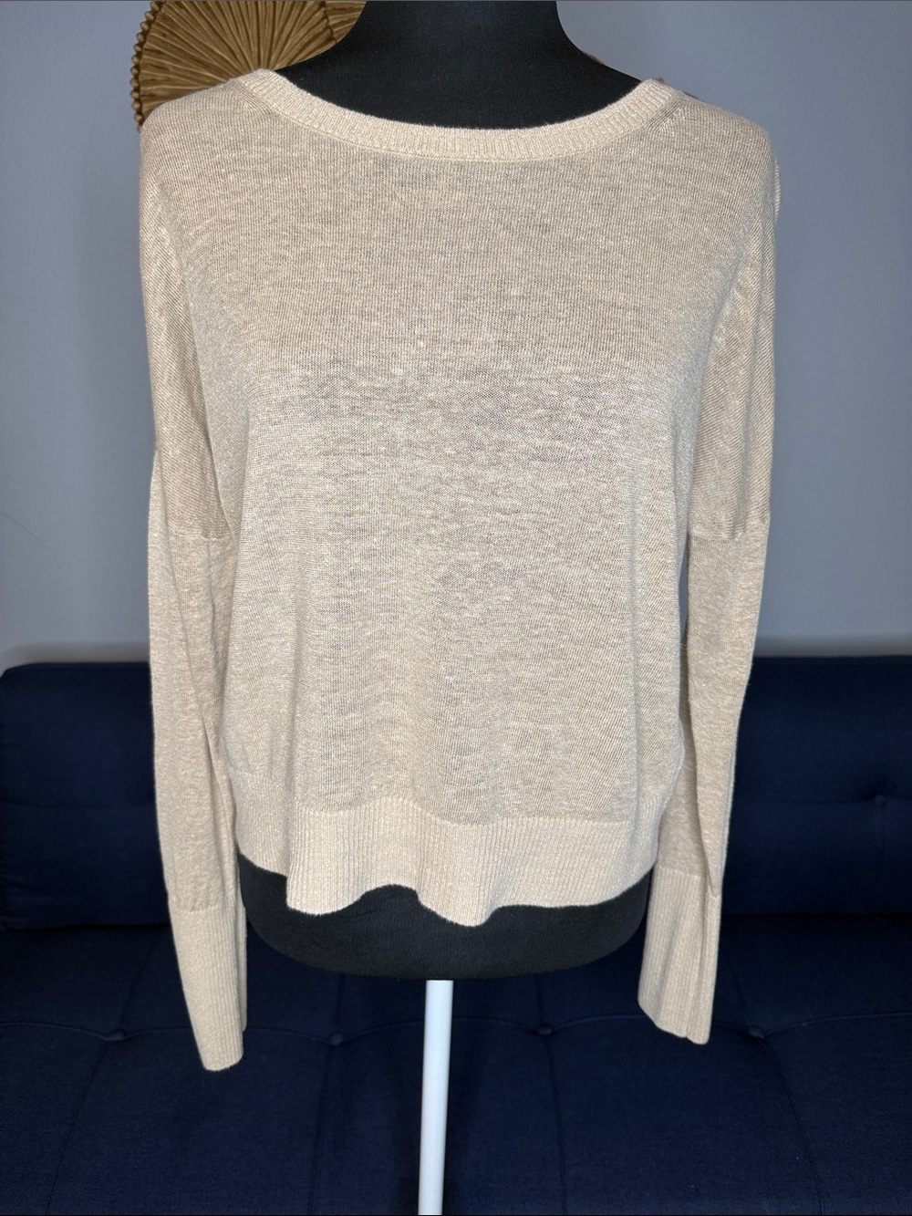 Banana Republic Lightweight Boat neck Micro Knit linen blend tan Sweater Medium